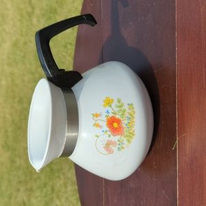 Corning Ware Wild Flowers 6 Cup Coffee Tea Pot